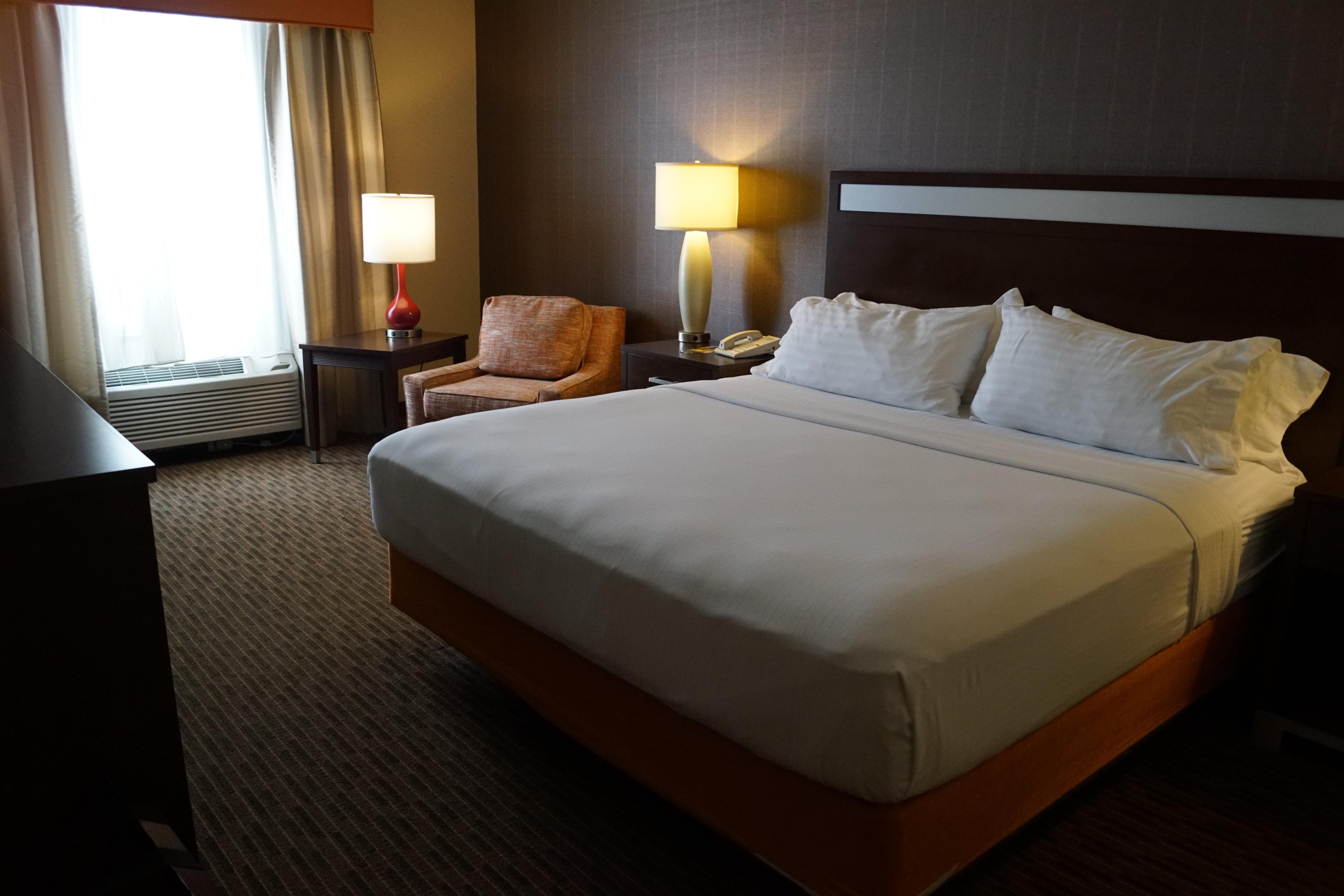 Holiday Inn Express Hotel & Suites Watertown - Thousand Islands By Ihg Exterior foto
